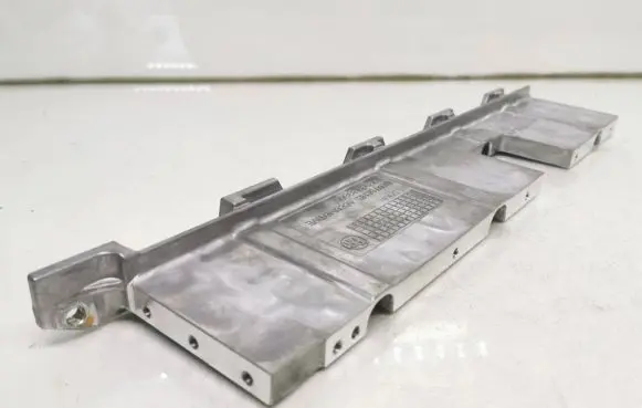 Mercedes-Benz EQC Hybrid/electric vehicle battery bracket A7893439806