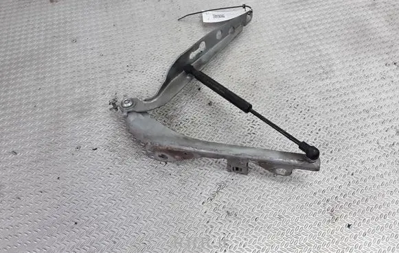 Volvo V70 Engine bonnet/hood hinges