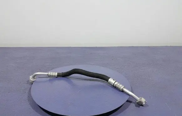 BMW X6 M Air conditioning (A/C) pipe/hose 6993261