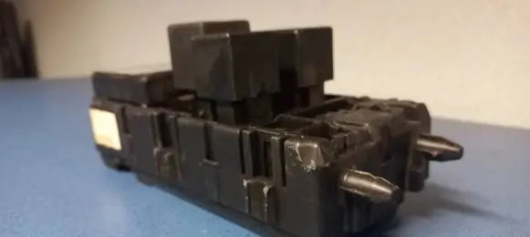 Volvo S40, V40 Fuse module 30889989