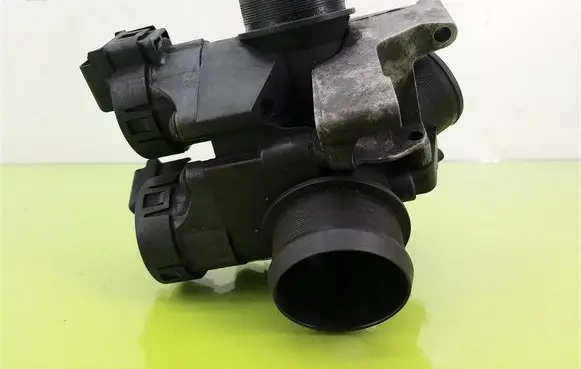 Volvo V50 Throttle body valve 9655971880