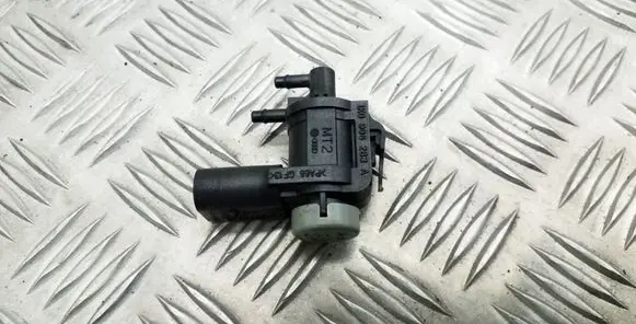 Audi A4 S4 B8 8K Turbo solenoid valve 1K0906283A