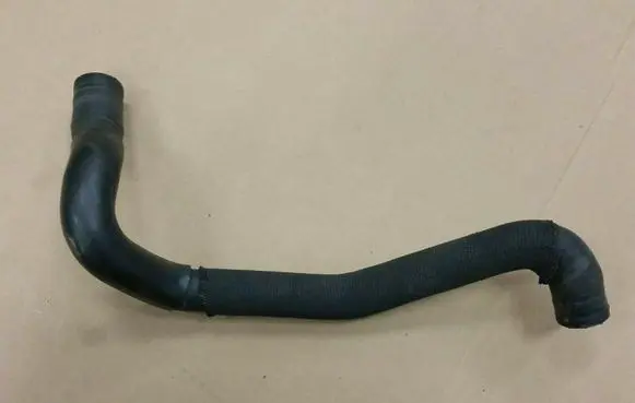 Audi A3 S3 8V Engine coolant pipe/hose 5Q0121 06K121