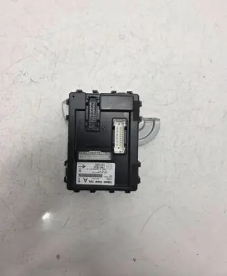 Nissan Juke I F15 Other control units/modules 116RAI000280 C11F6 116RI000281