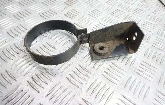 Land Rover Discovery Power steering pump mounting bracket 