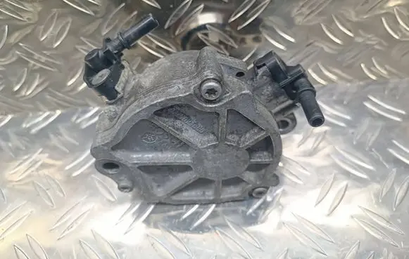 Peugeot 3008 I Vacuum pump 9804021880