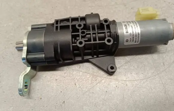 Audi A4 S4 B9 Tailgate/trunk/boot lift motor 8W9827852A 0390204156
