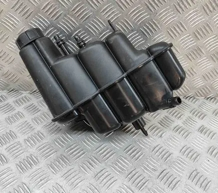 BMW X2 U10 Coolant expansion tank/reservoir 8476673