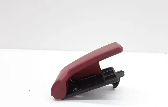 Mercedes-Benz C W204 Engine bonnet (hood) release handle