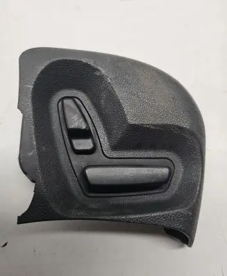 Mercedes-Benz E W211 Seat control switch A2118211258