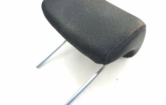 Hyundai i30 Rear seat headrest 