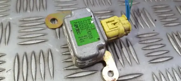 Mazda Premacy Airbag deployment crash/impact sensor C10057KD0B 2D26B41