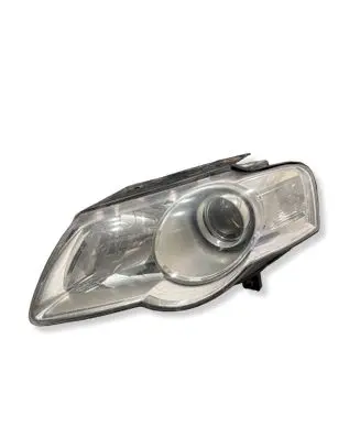 Volkswagen PASSAT B6 Headlight/headlamp 