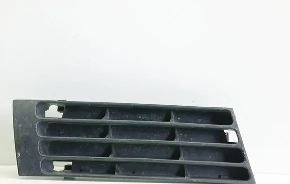 Audi A4 S4 B5 8D Front bumper lower grill