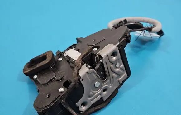 Skoda Scala Front door lock 10B837015 IMPRK1538033