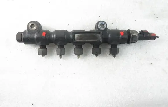 Ford Fusion Fuel main line pipe 