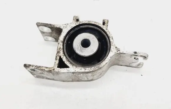 Mercedes-Benz B W246 W242 Front wishbone bush 2463330014 2463330214