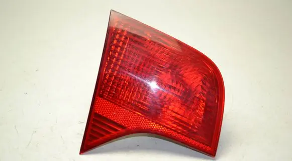 Audi A4 S4 B7 8E 8H Tailgate rear/tail lights 8E5945093
