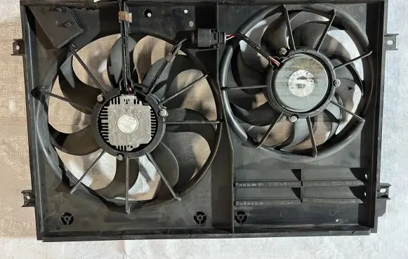 Volkswagen PASSAT B6 Fan set 1K0121205G 1K0121207AA