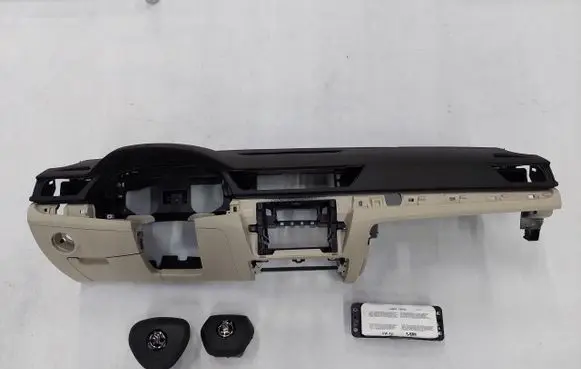 Skoda Superb B5 (3U) Dashboard 3V0857069