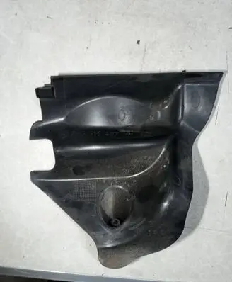 Volkswagen Transporter - Caravelle T5 Battery tray heat shield 7H0915437