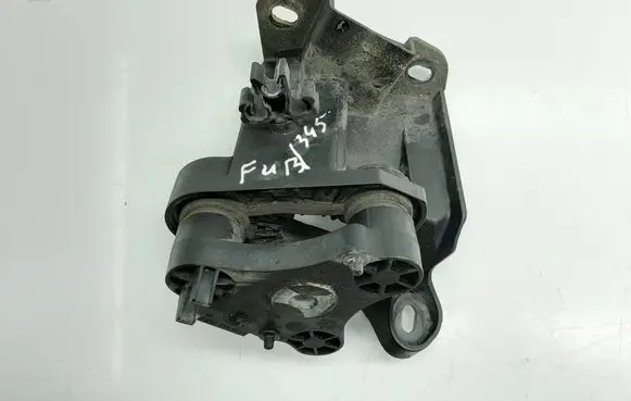 Mercedes-Benz E W212 ABS pump bracket A2124300410