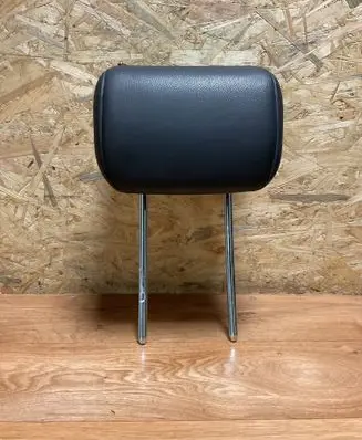 Ford Focus Rear seat headrest