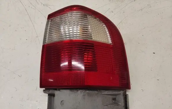 Ford Galaxy Rear/tail lights 964466
