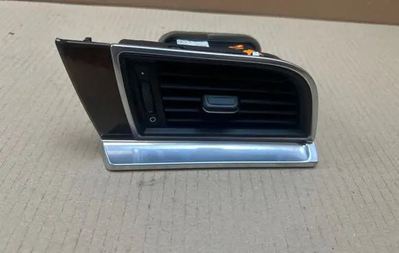 Porsche Macan (95B) Dashboard side air vent grill/cover trim 95B819701