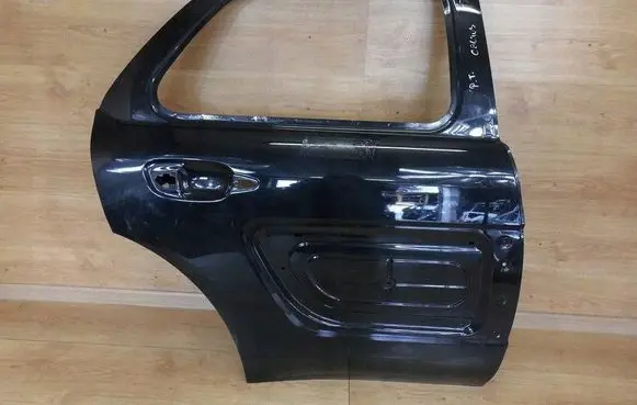 Citroen C4 Cactus Rear door 9801070080