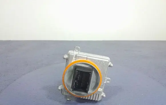 Skoda Octavia 985 Voltage converter/converter module 992941571AH