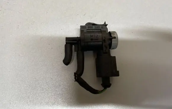 Audi Q5 SQ5 Vacuum valve 1K0906283A