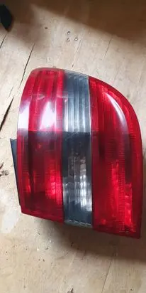 Mercedes-Benz B W245 Rear/tail lights 27520216