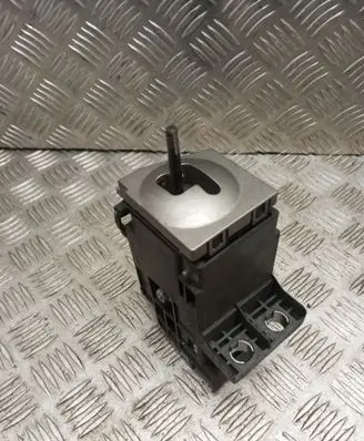 Gear shifter/selector