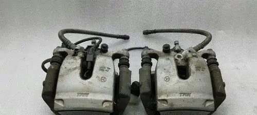 Mercedes-Benz S W222 Front Brake Caliper Pad/Carrier A2314230981
