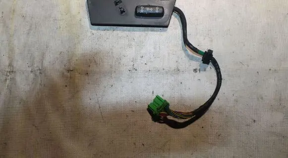 Volvo XC90 Seat control module 39999380