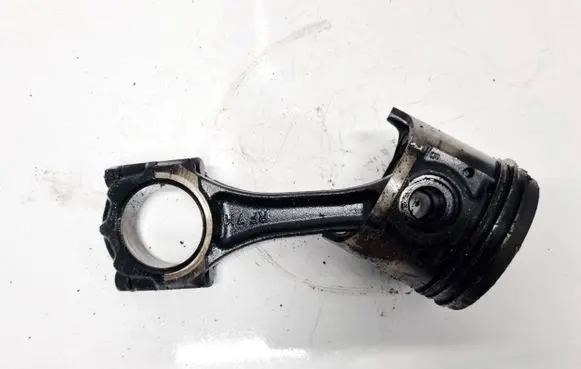Mazda Premacy Piston with connecting rod