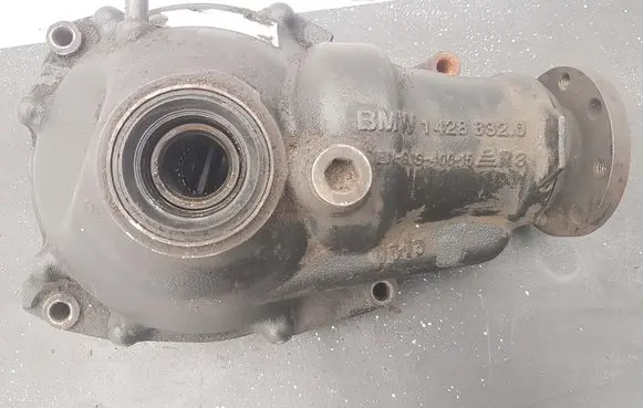 BMW 3 E46 Front differential 1428832