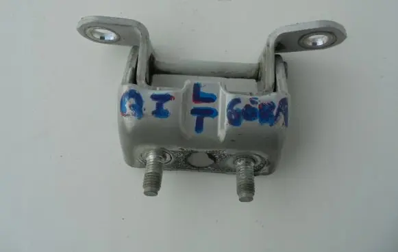 Nissan Qashqai Rear door hinge set 