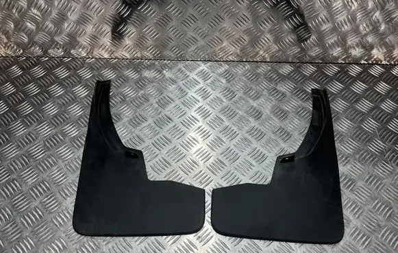 Nissan Navara D23 Front mudguard PU17639