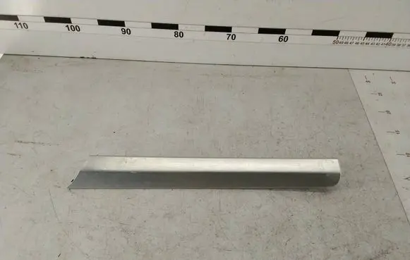 Audi Q7 4L Front door trim bar 4L0867409