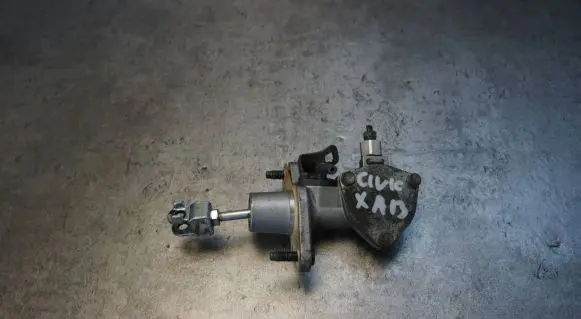 Honda Civic X Clutch slave cylinder 