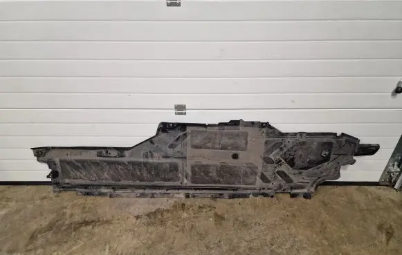 Mercedes-Benz E W238 Side bottom protection A2386800503
