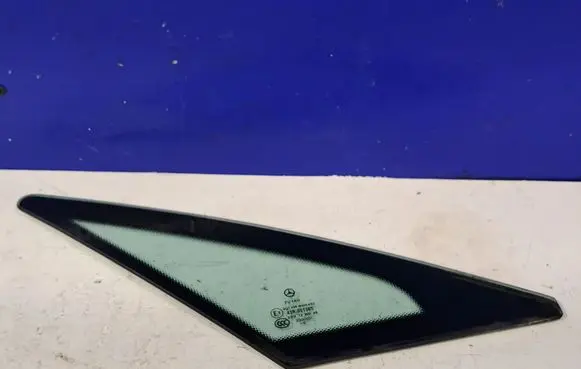 Mercedes-Benz E C207 W207 Rear vent window glass E143R001565