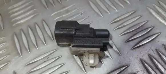 Toyota Prius (XW30) Outside/exterior temperature sensor 0775005191 077500-5191
