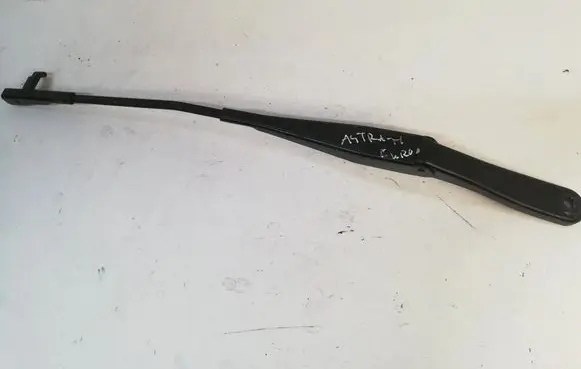 Opel Astra H Windshield/front glass wiper blade 13111219LH