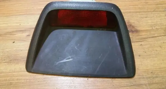 Mazda MX-6 Third/center stoplight