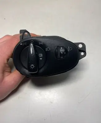Ford Focus Light switch 98AG13A024CH 000426A 04052524