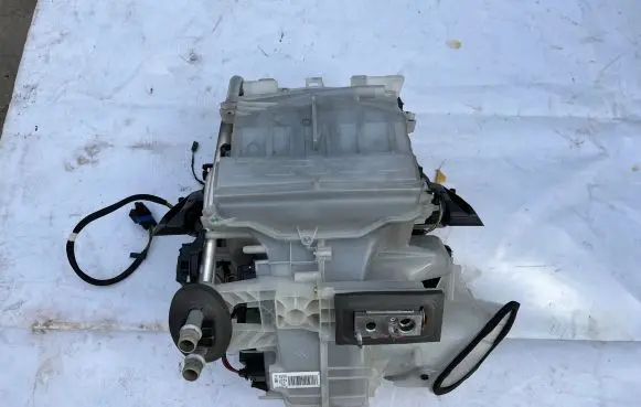 DS Automobiles 4 Interior heater climate box assembly 9819693780