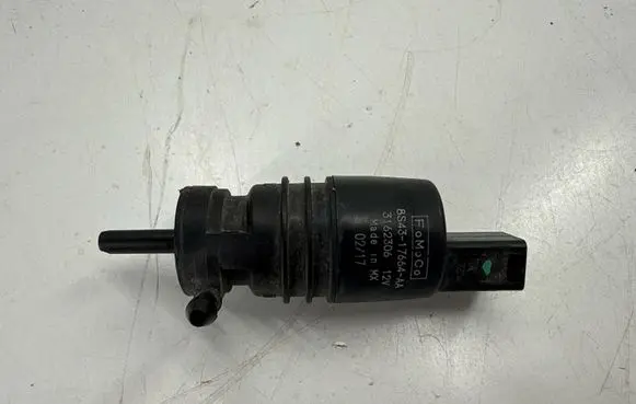 Ford Mustang VI Windscreen/windshield washer pump 8S4317664AA